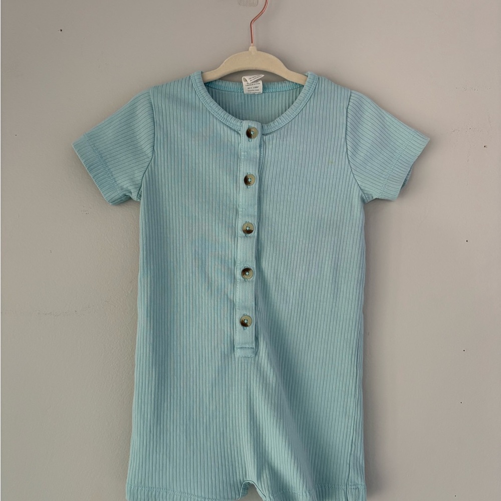 Kate Quinn Light Blue Ribbed Shortie